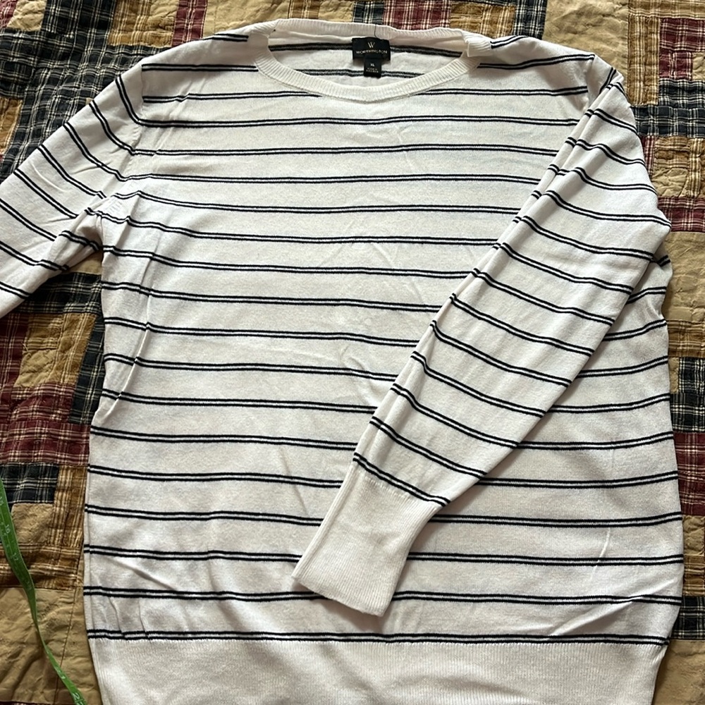 New condition Worthing sweater